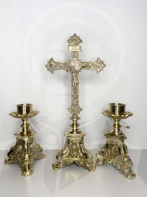 Castiçal de Altar Latão Dourado - Image 2
