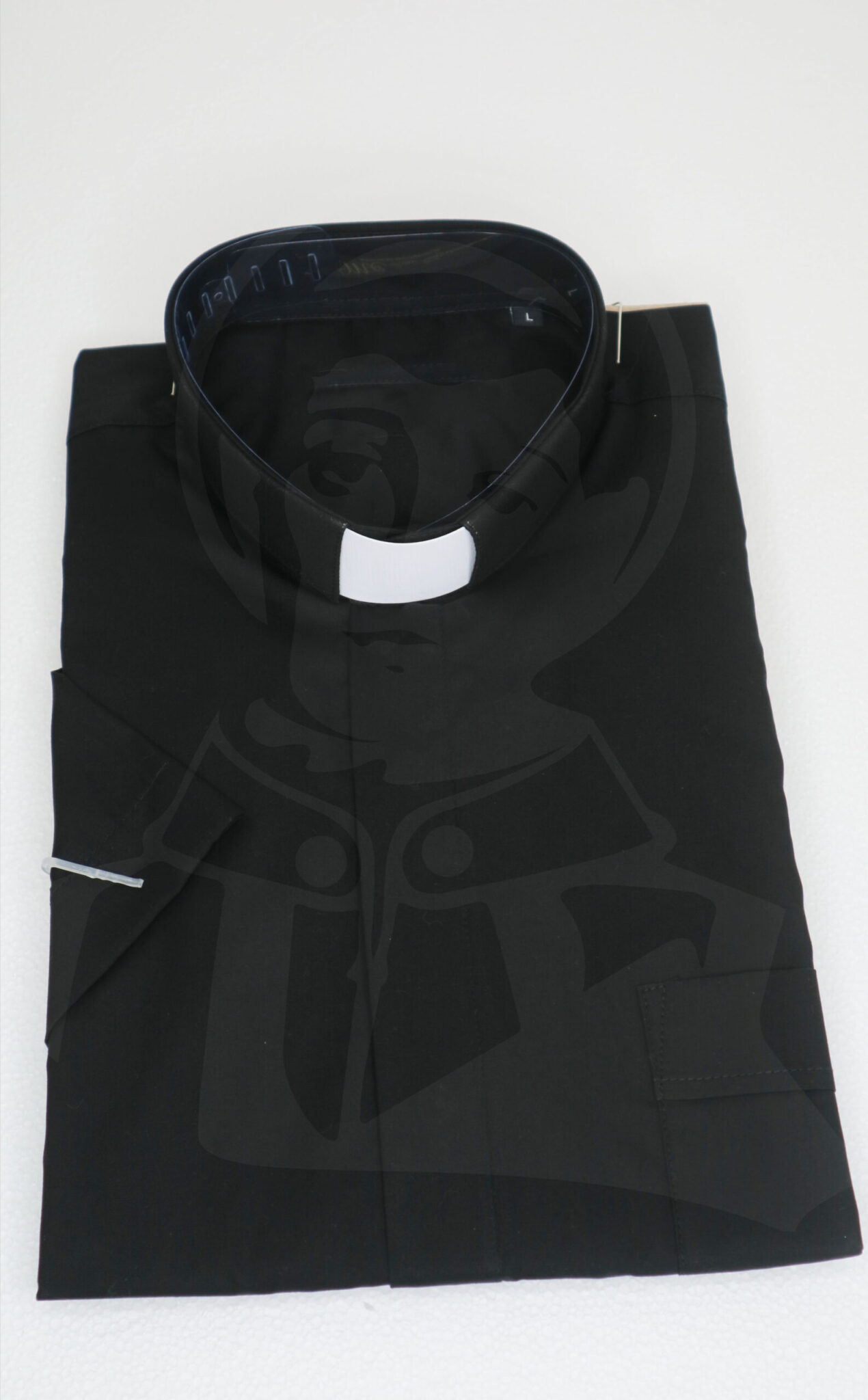 Camisa Manga Curta com Cabeção - Preto