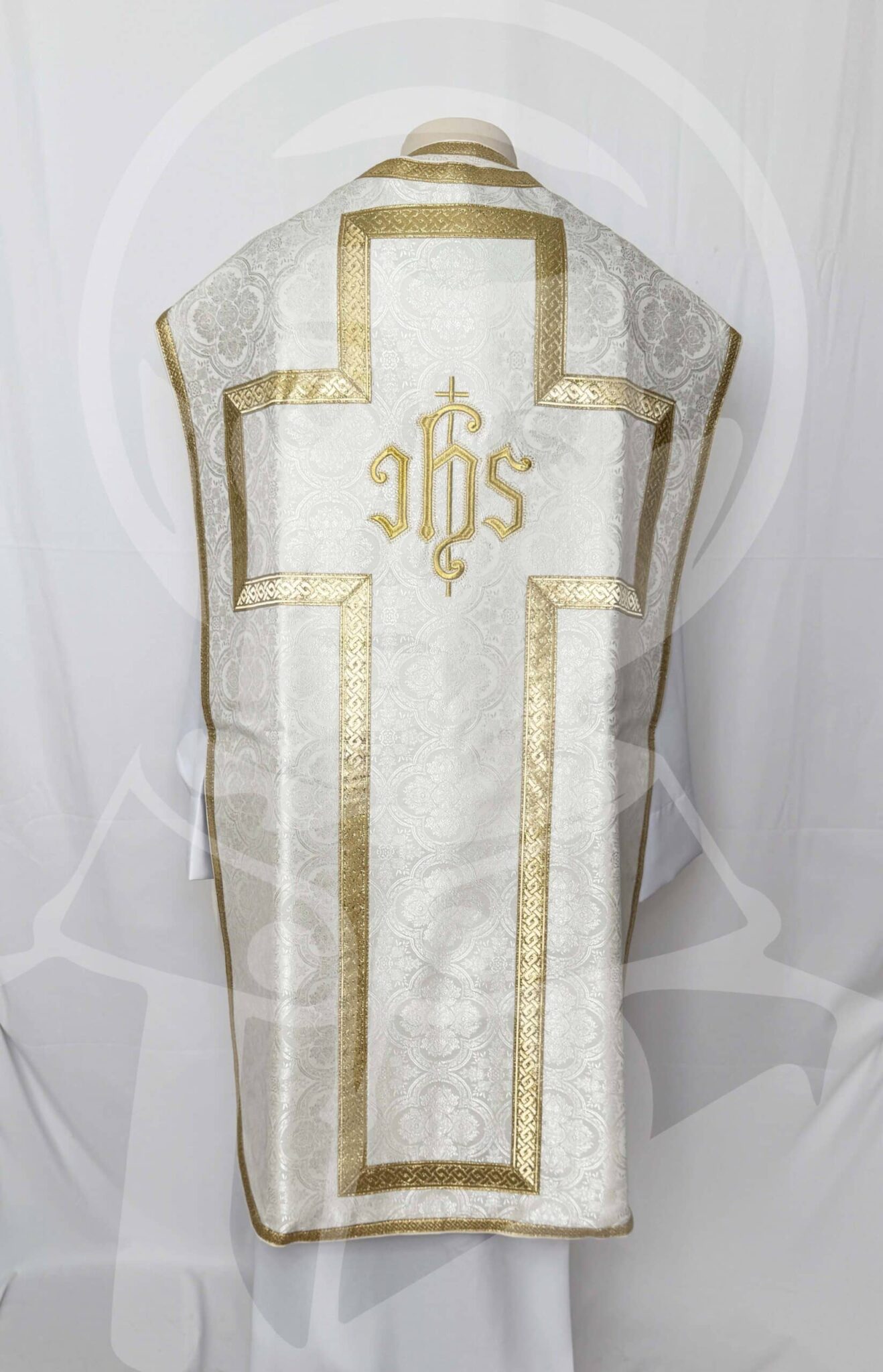 Casula Romana Branca com Estola - Image 2