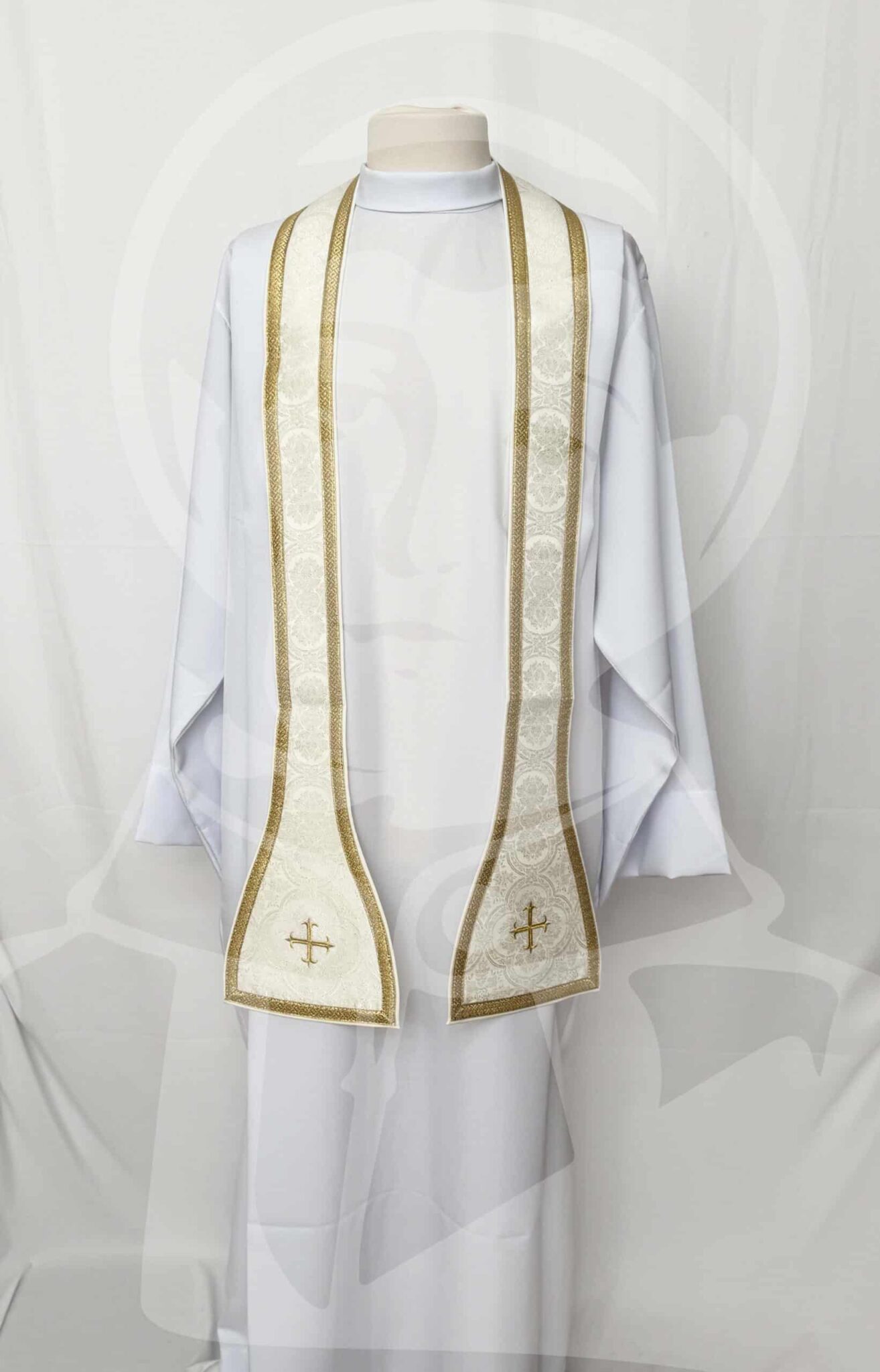 Casula Romana Branca com Estola - Image 3