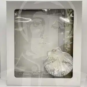 Kit de Batismo com Vela, Concha e Toalha - Branco