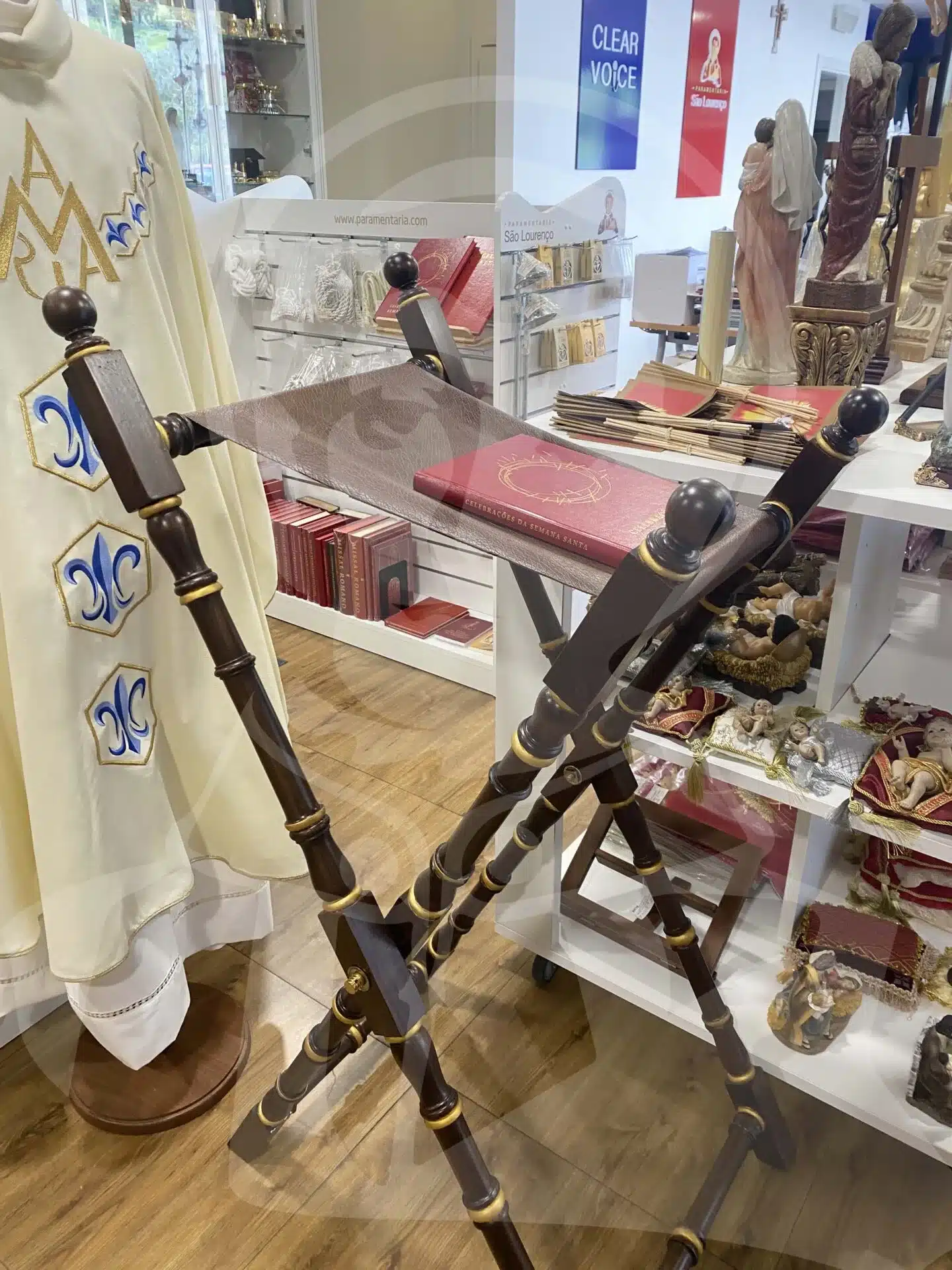 Estante/Ambão em Madeira Desdobrável - Image 2