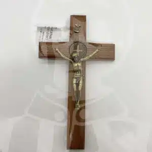 Cruz de São Bento em Madeira