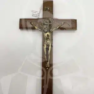 Cruz de São Bento em Madeira