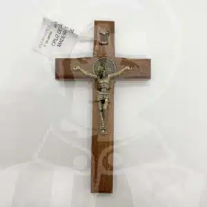 Cruz de São Bento em Madeira