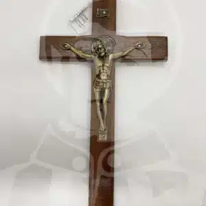 Cruz de São Bento em Madeira