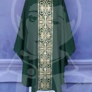 Casula Verde com Estola com Estolão Dourado